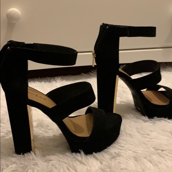 Black Platform Heels - Picture 3 of 4